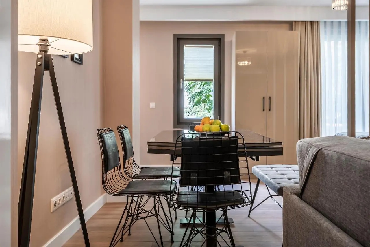Ciragan Apart Bosphorus Istanbul Apartment