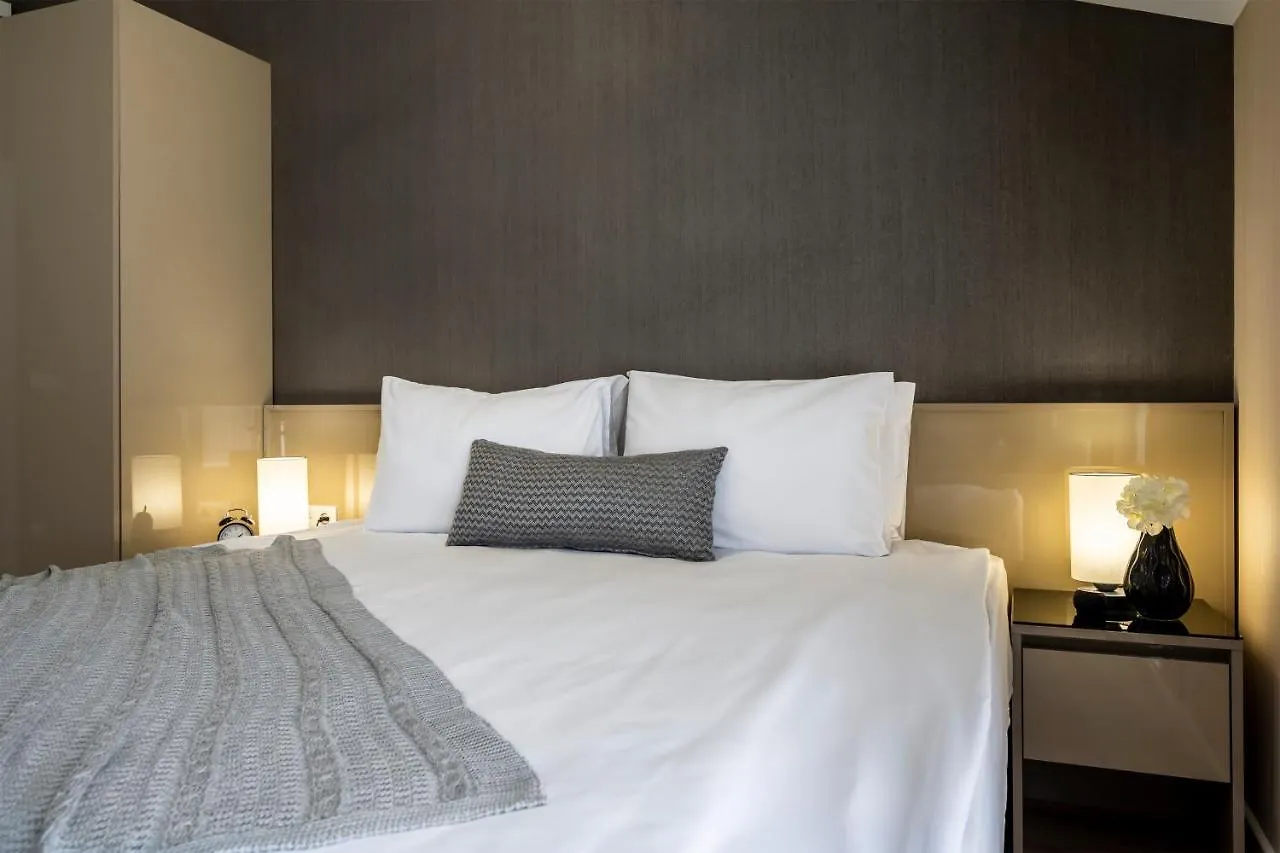 Ciragan Apart Bosphorus Istanbul Apartment