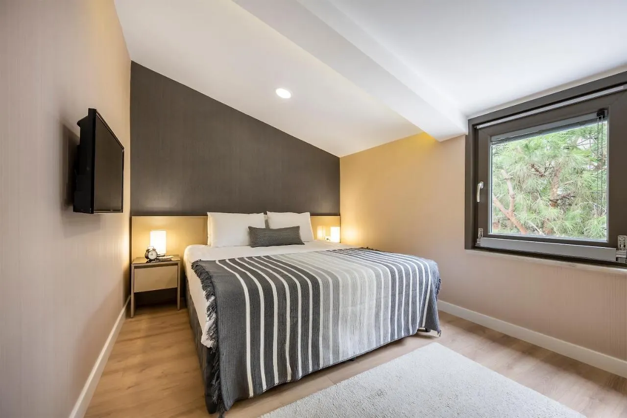 Ciragan Apart Bosphorus Istanbul Apartment