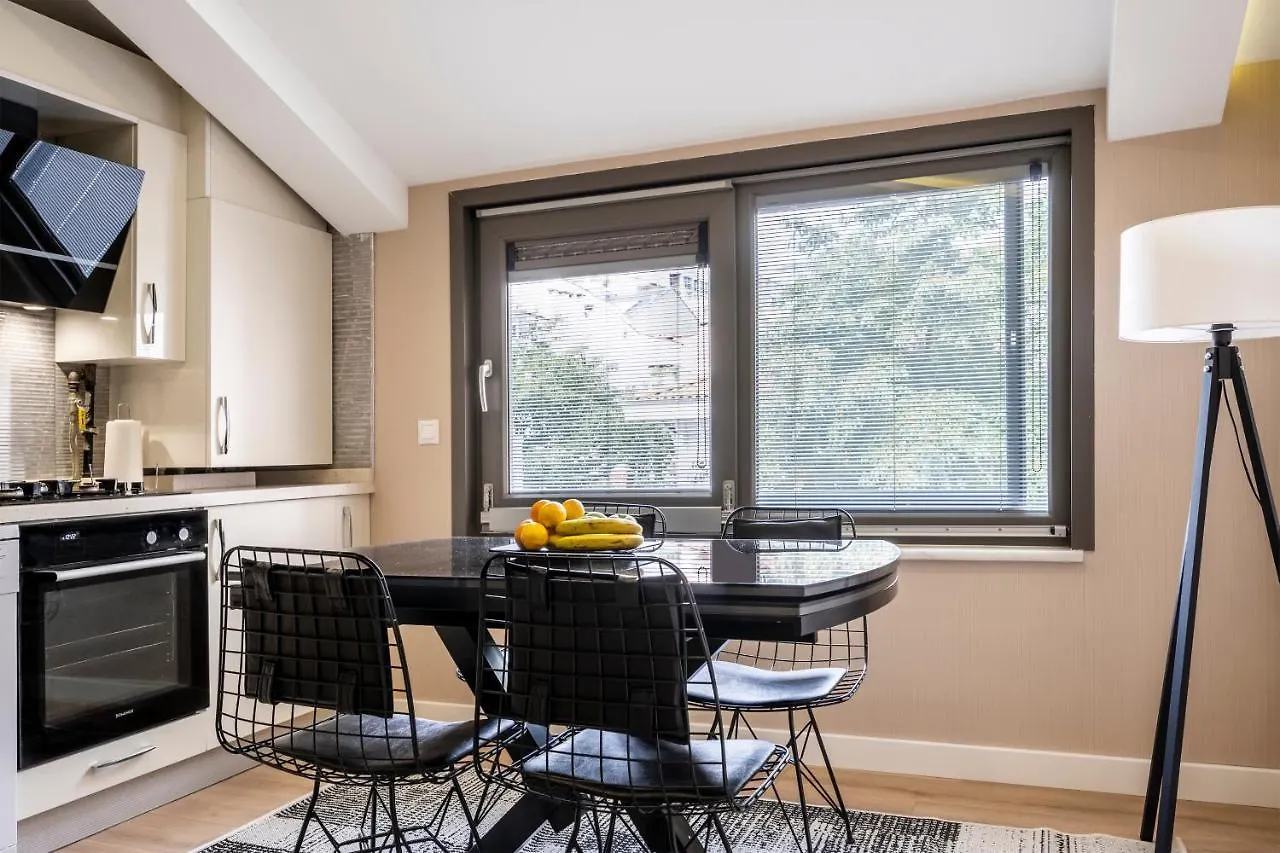 Ciragan Apart Bosphorus Istanbul