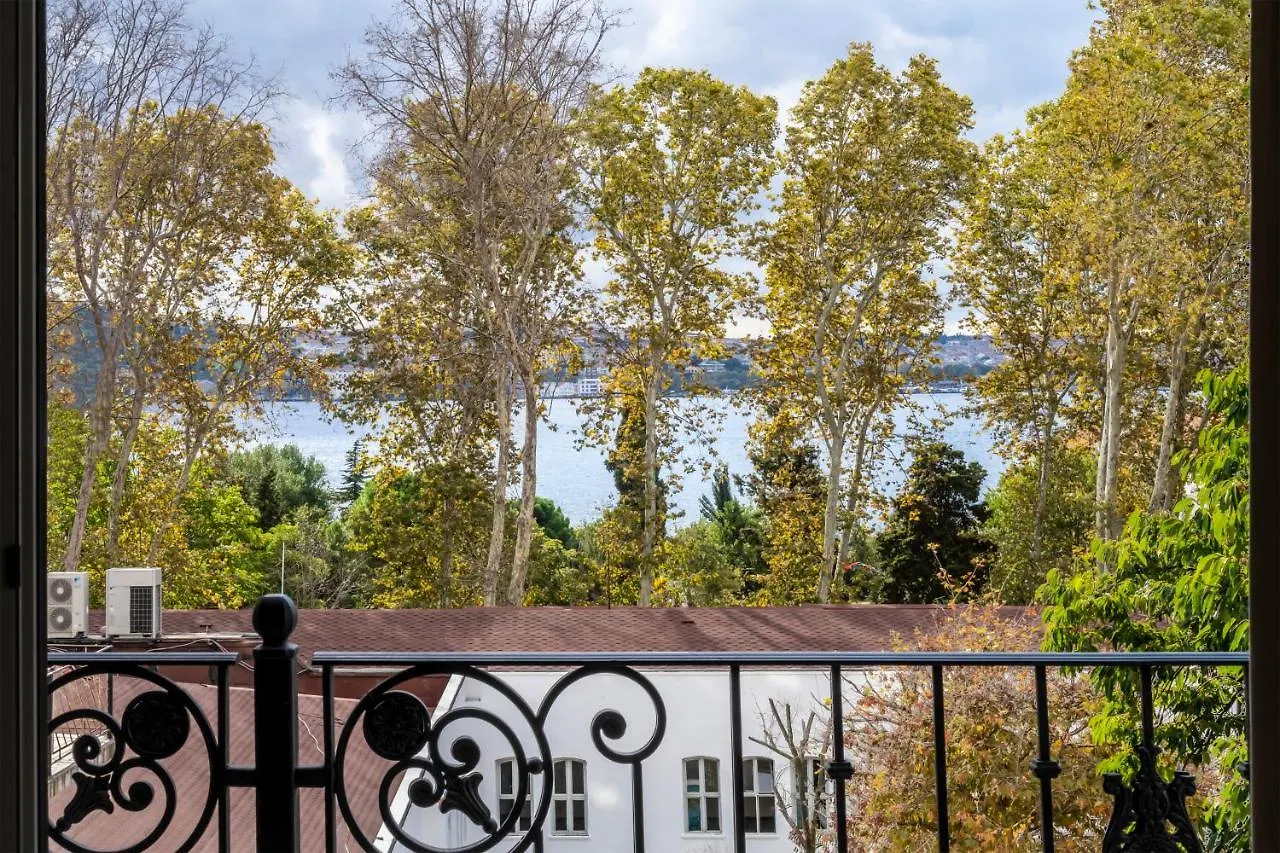 Ciragan Apart Bosphorus Istanbul Apartment