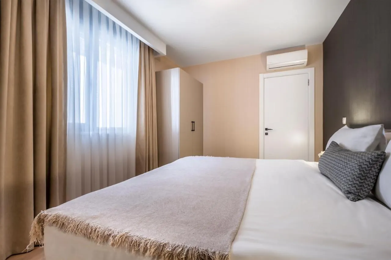 Ciragan Apart Bosphorus Istanbul